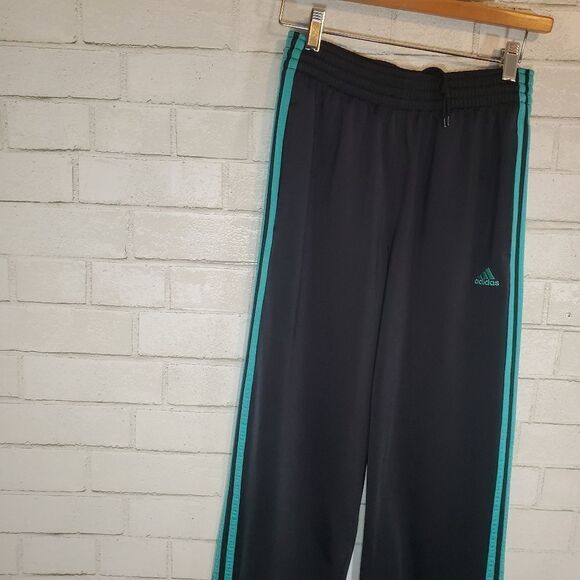 Adidas gray athletic pants - Picture 12 of 16